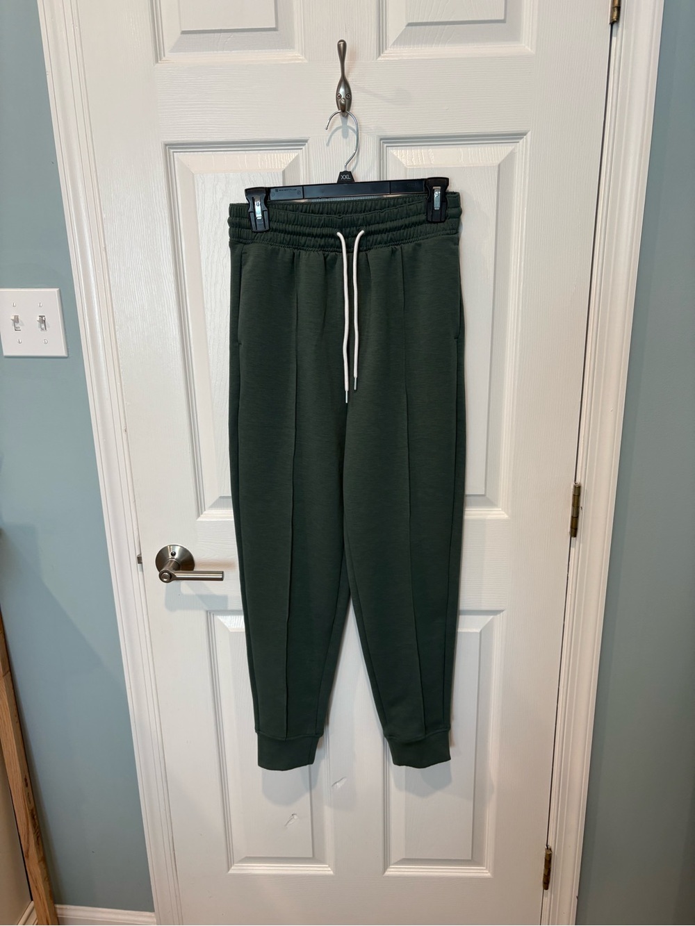 Zenana Scuba Sweatpants w/ Pockets, Size Small in Dark Forest. - Picture 2 of 6